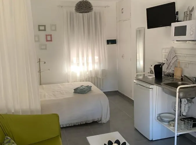 Vivienda Con Fines Turisticos La Barbacana Del Salvador